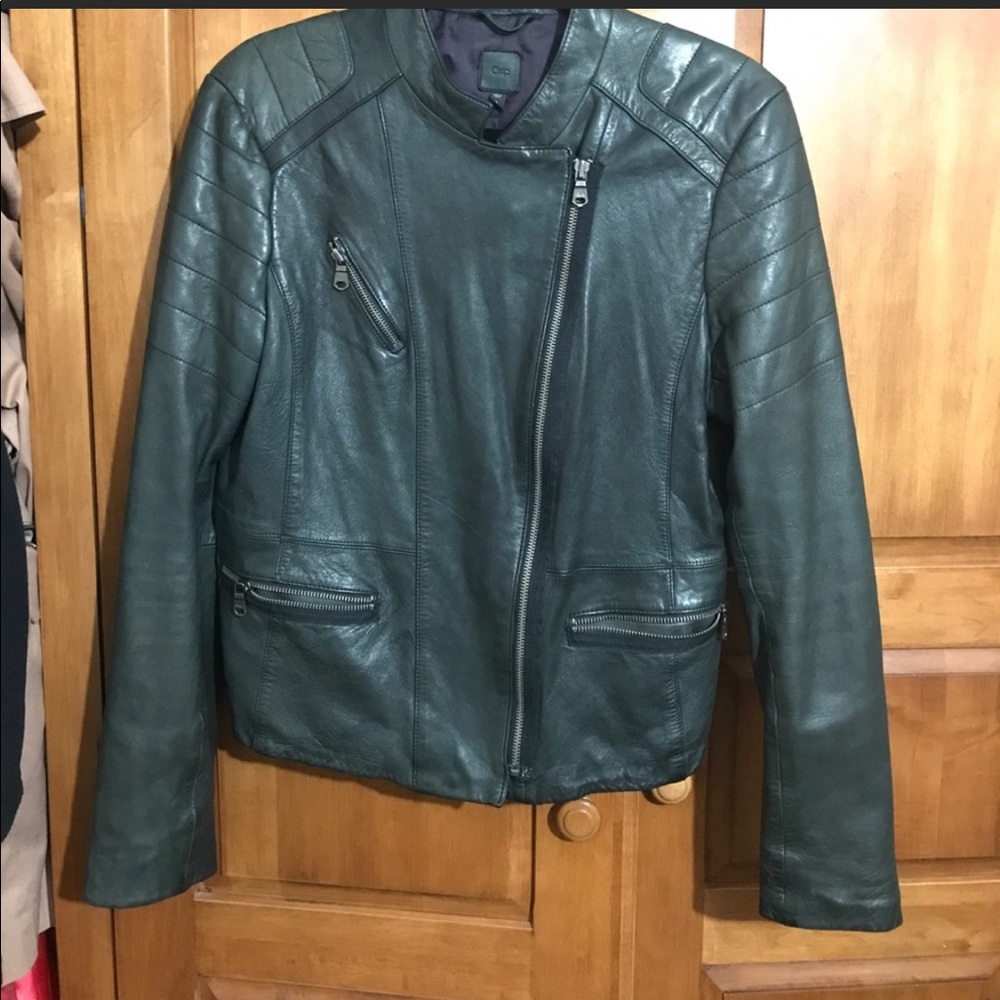 Leather moto jacket